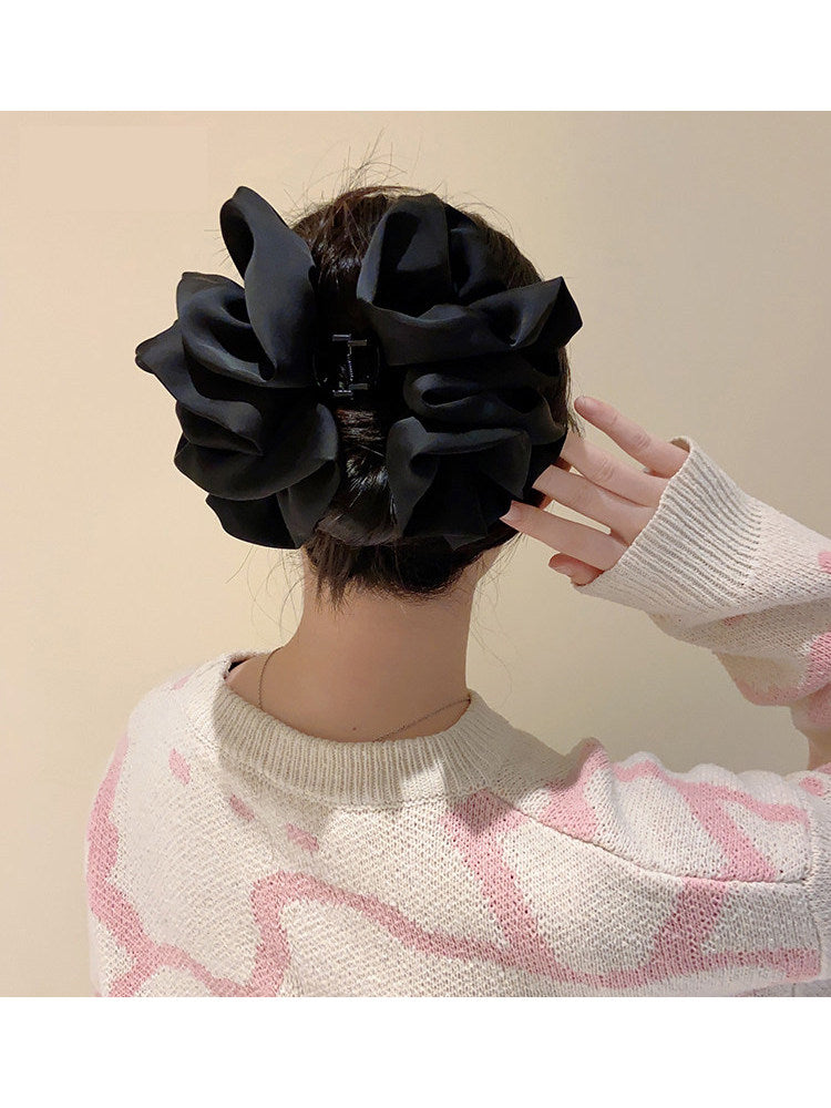Cloud bubble bow grapple clip women's high-end sense 2026 new hair flower hairpin less hair volume shark clip on the back of the head