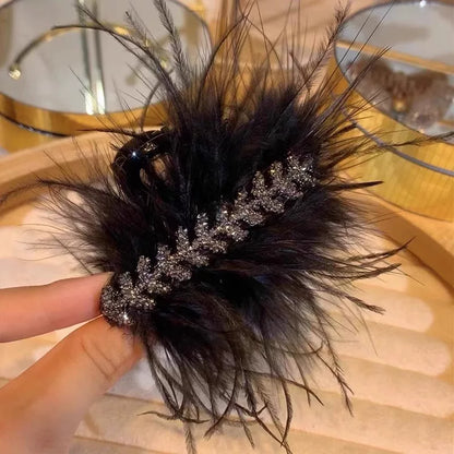 Rhinestone feather claw clip for women, high-end new small half-tie hair clip, small hair volume, back head updo hair clip, shark clip
