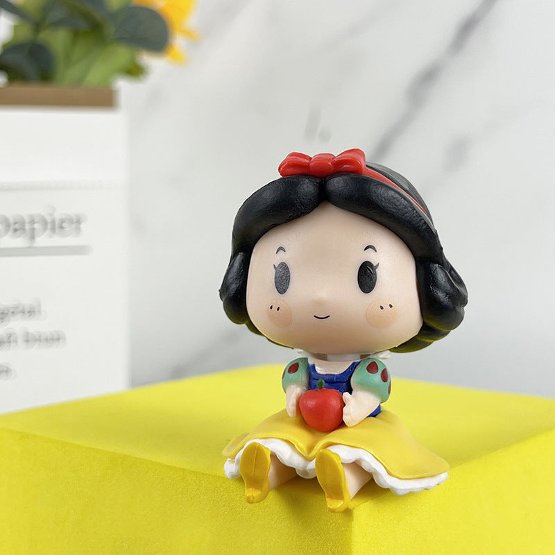 Q version fairy tale princess sitting ornament cartoon princess gacha doll cake decoration princess figure blind box toy