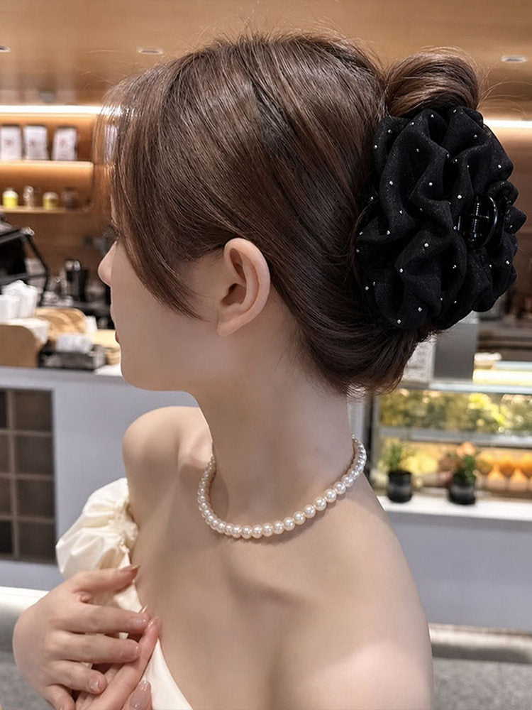Black mesh bubble claw hair clip with a premium look like a 'full-scale starry star' hair clip, 2026 new style with little hair volume at the back of the head