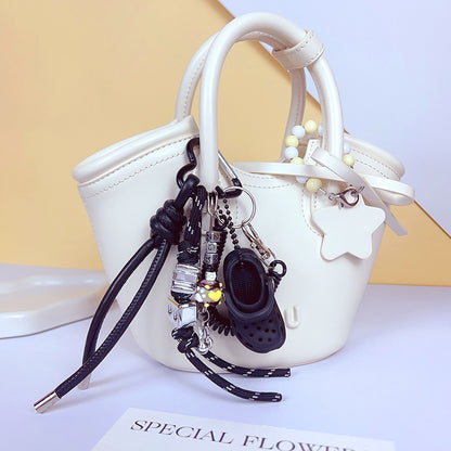 Creative handmade DIY hole shoes bracelet keychain couple miu tie bag pendant keychain small pendant accessories