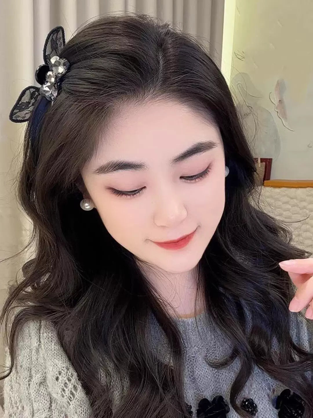 Black lace bow small claw clip for women, high-end bang clip, side clip, forehead hair clip, 2026 new headwear