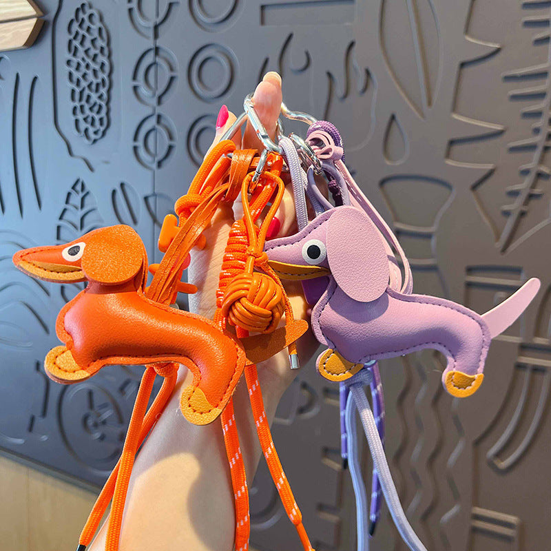 Creative simple miu PU leather dachshund puppy bracelet keychain bag pendant couple keychain pendant