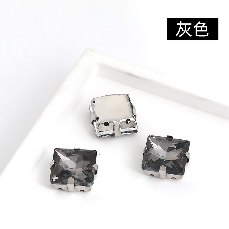 Square claw drill perforated hand sewing rhinestone wedding dress accessories handmade material accessories square claw drill