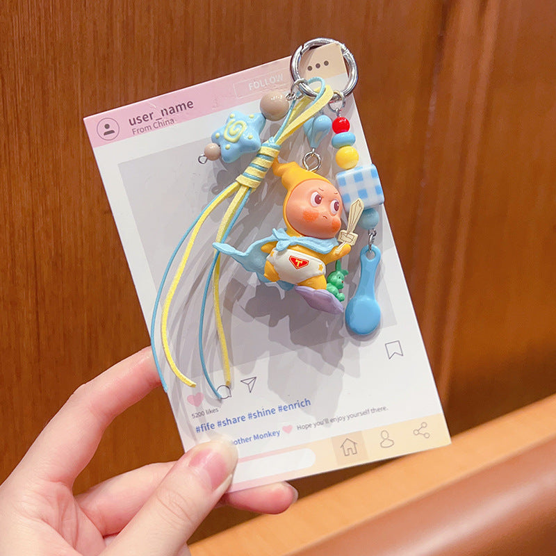 DIY small violin slippery star man beaded keychain small pendant cute bag cute grain modified baby doll doll pendant