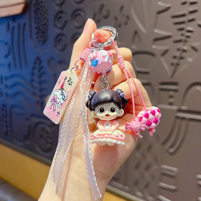 Handmade DIY sweetheart princess changing baby keychain small pendant bag doll beaded mobile phone chain ornament