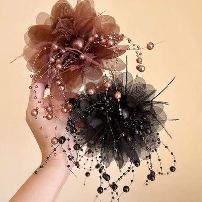 Elegant peony flower feather claw clip for women, sophisticated and fashionable 2026 new back hair clip, shark clip