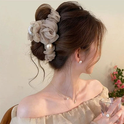 Mesh flower pearl hair grapple clip women's high-end sense 2026 new back of the head plate hairpin shark clip hair accessory