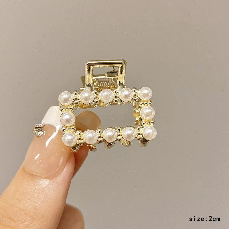 2026 new high-end flash diamond metal hairpin small grab clip women's bangs clip side forehead hairpin Korean headdress