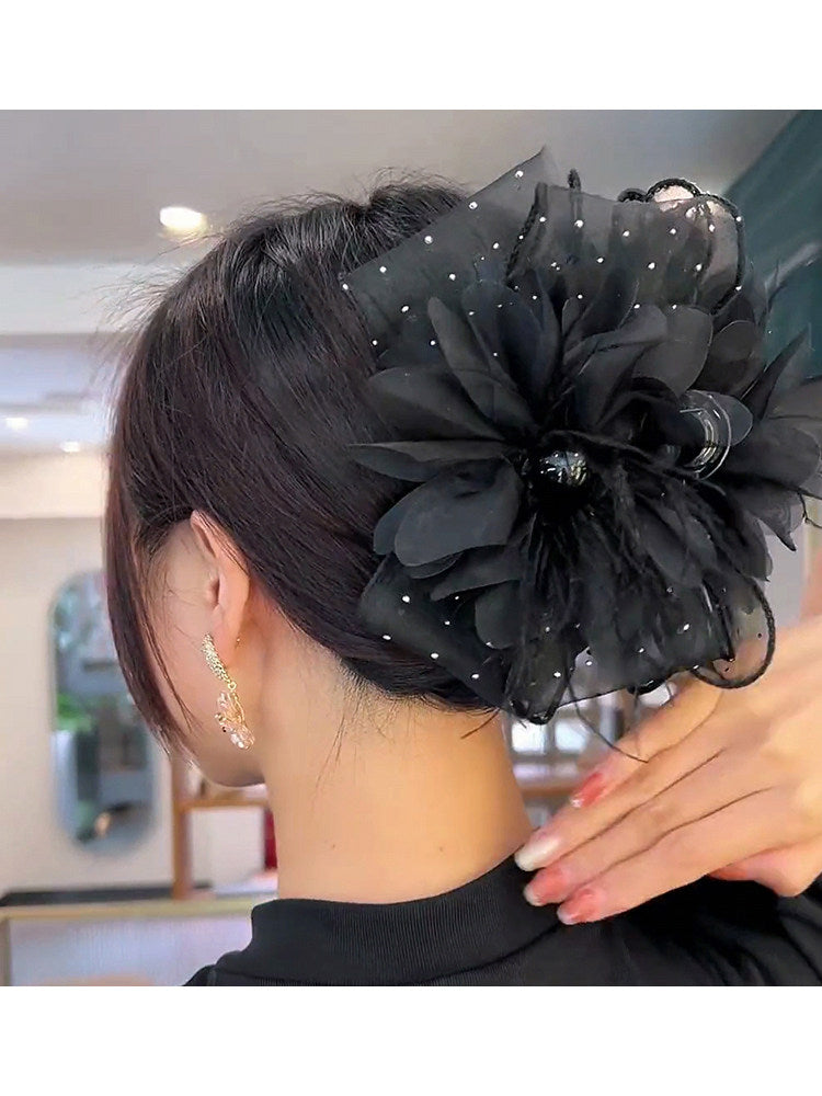 Elegant mesh bow hair clips for women, sophisticated and fashionable new feather claw clips with shark clips on the back of the head
