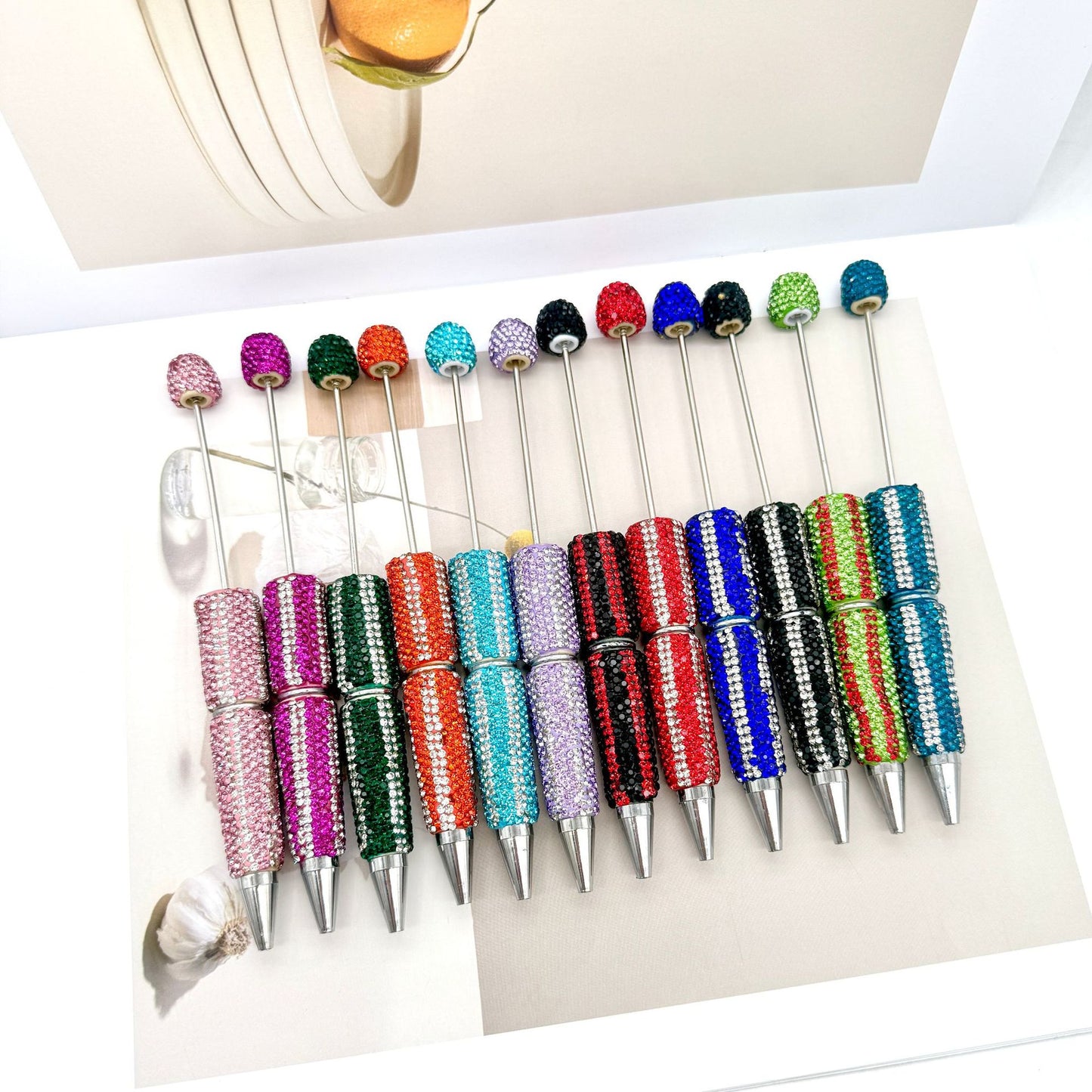 DIY  hot selling straight stripe full diamond ballpoint pen creative beaded cute grain pen hand-inlaid with diamonds heavy work ballpoint pen
