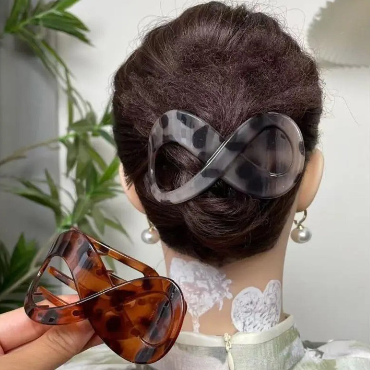 Large Updo Claw Hair Clip Headwear for Women, High-End 2026 New Style Duckbill Clip for the Back of the Head Without Insertion, Duckbill Clip Hair Clip