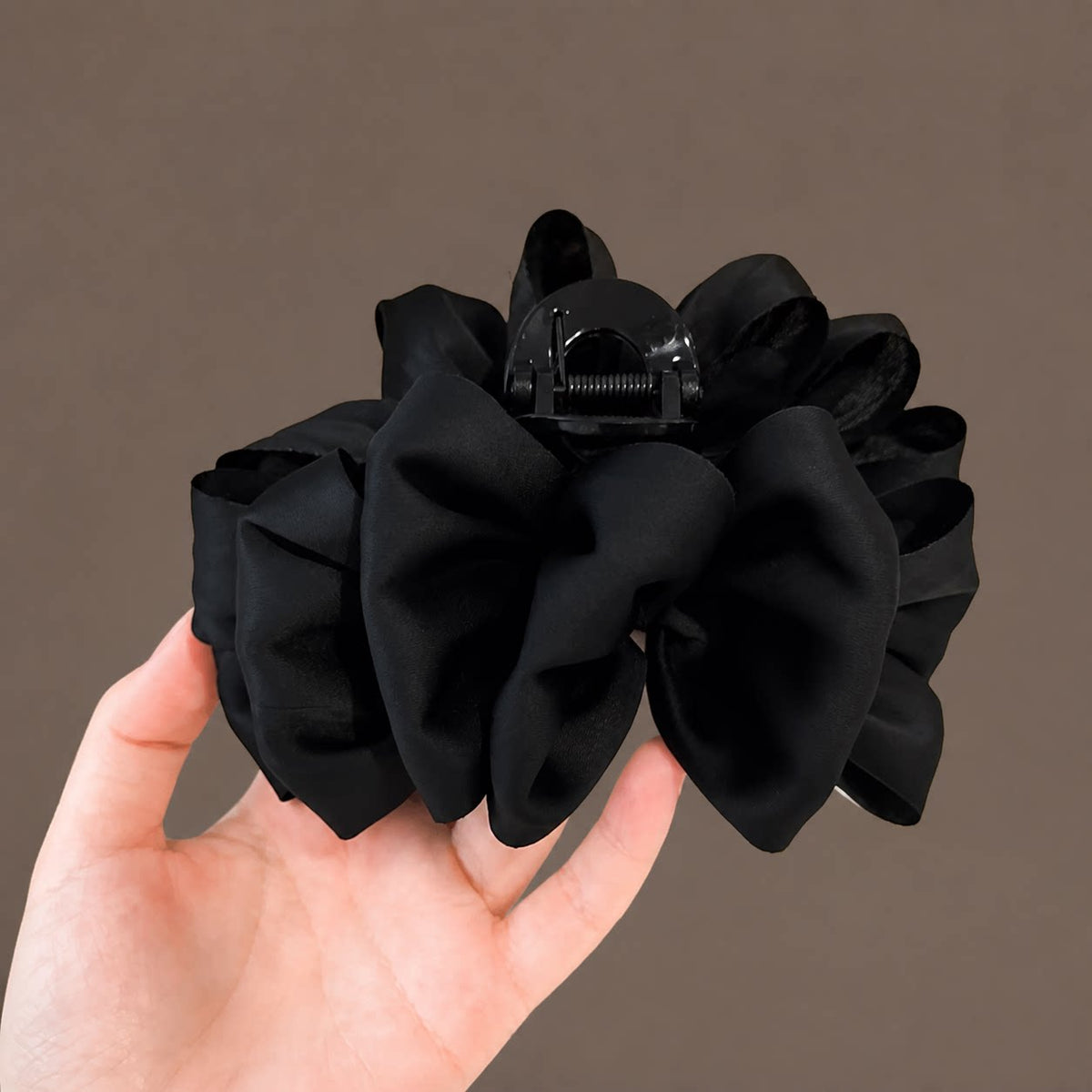 Cloud bubble clip for women, high-end black satin bow hair clip, small hair volume half tie, hair clip headwear