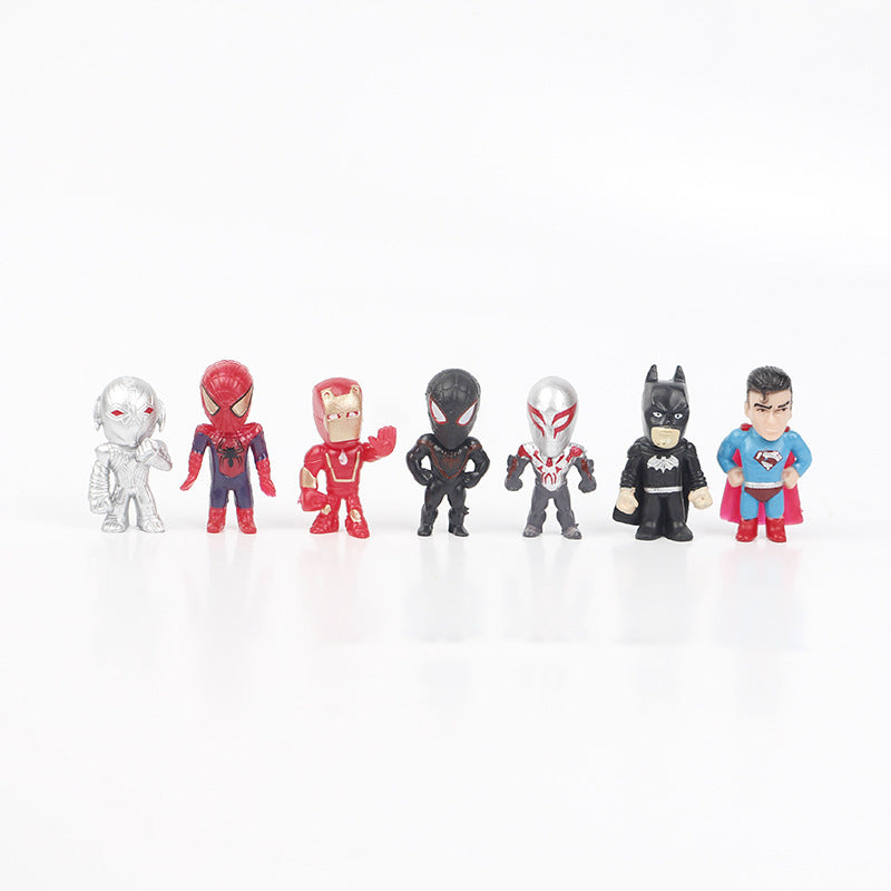 26 Avengers 4 League Gacha dolls, figure ornaments, League cakes, scene decorations, ornaments, and holes