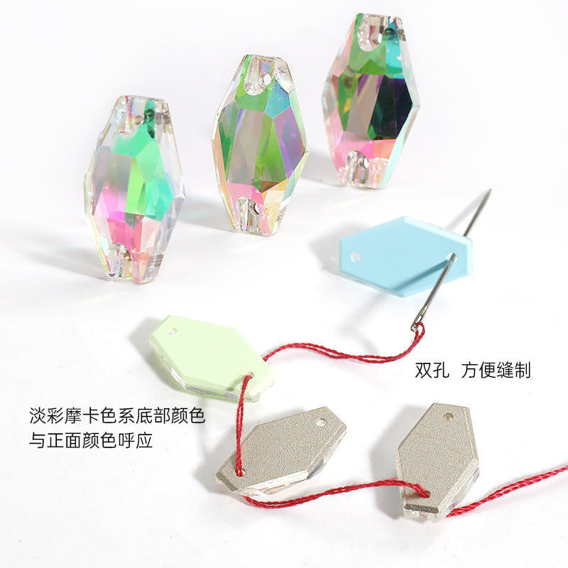 Factory wholesale flat buckle flat bottom hand-stitched rhinestone vase crystal stone ultra-glitter scratch-free packaging glass diamond