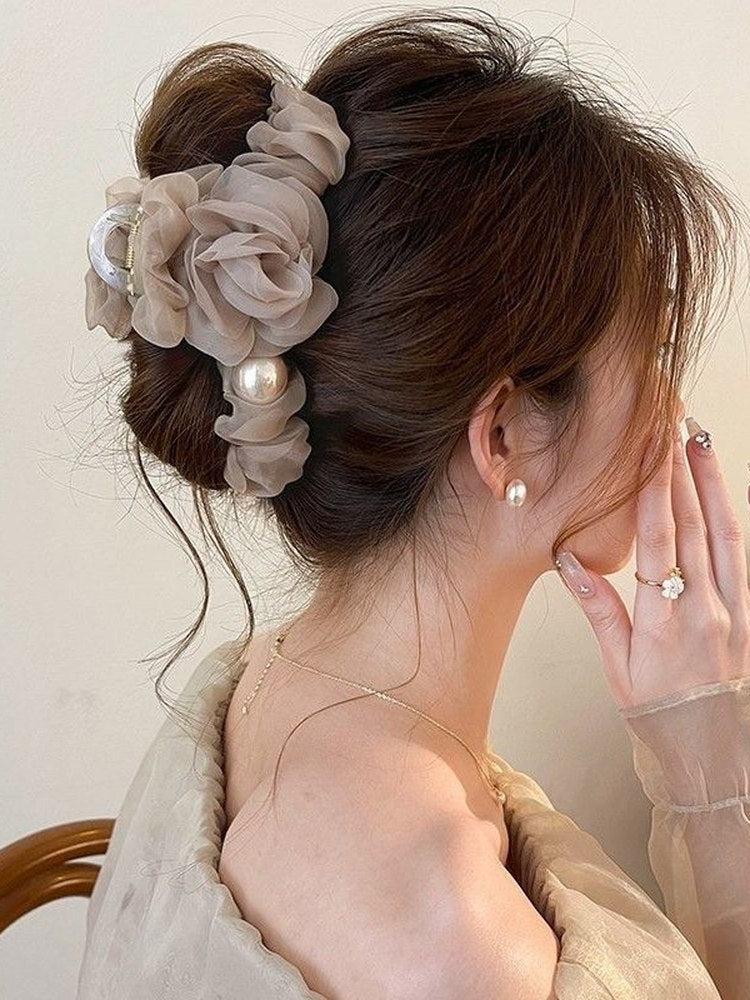 Mesh flower pearl hair grapple clip women's high-end sense 2026 new back of the head plate hairpin shark clip hair accessory