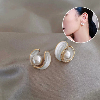 2026 New Hot Large Bite-Mouth Pearl Stud Earrings for Women, High-End Light Luxury Elegant Earrings 925 Silver Needle Earrings