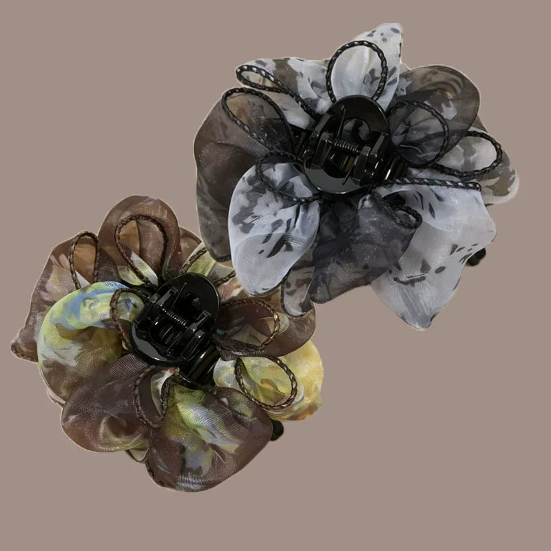 Korean style elegant high-end new organza floral claw clip for women, sophisticated hair clip, back hair clip, hair clip for the back of the head, hair accessory