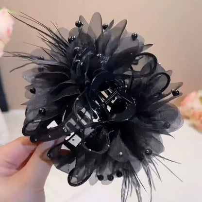 Korean style black bubble claw clip for women, 2026 new bow hair clip, shark clip, hair clip on the back of head, hair accessory