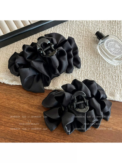 High-end cloud bubble grab clip for women, large Korean elegant temperament, back bun, shark hair clip, hair clip headwear