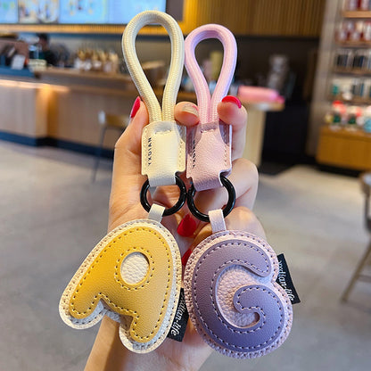 Creative PU leather 26 English letter keychain pendant simple couple car bag keychain pendant gift