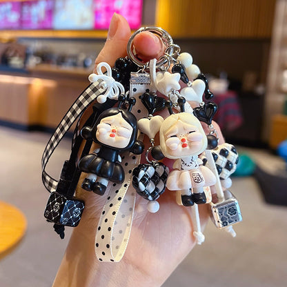 Handmade DIY little crying bag cute grain change baby keychain doll pendant, car bag keychain, doll small pendant