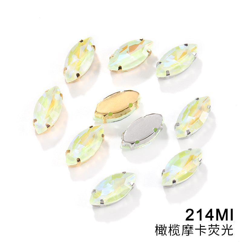 Cross-border wholesale: new horse-eye mocha fluorescent four-corner claw drill DIY accessory materials, footwear accessories