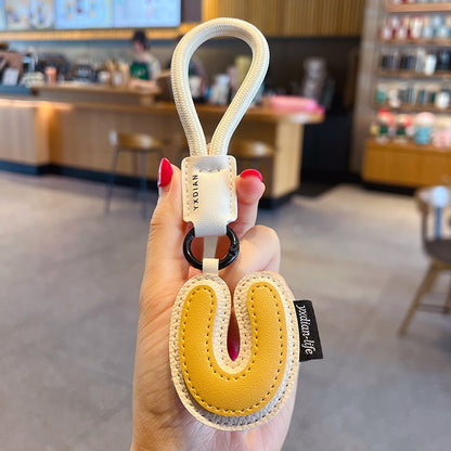 Creative PU leather 26 English letter keychain pendant simple couple car bag keychain pendant gift