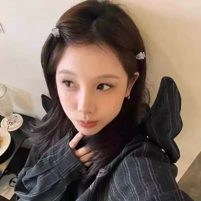 Celebrity-style high-end silver metal hair clip, bangs clip, five-pointed star small hair clip, mini half-tie hair claw clip