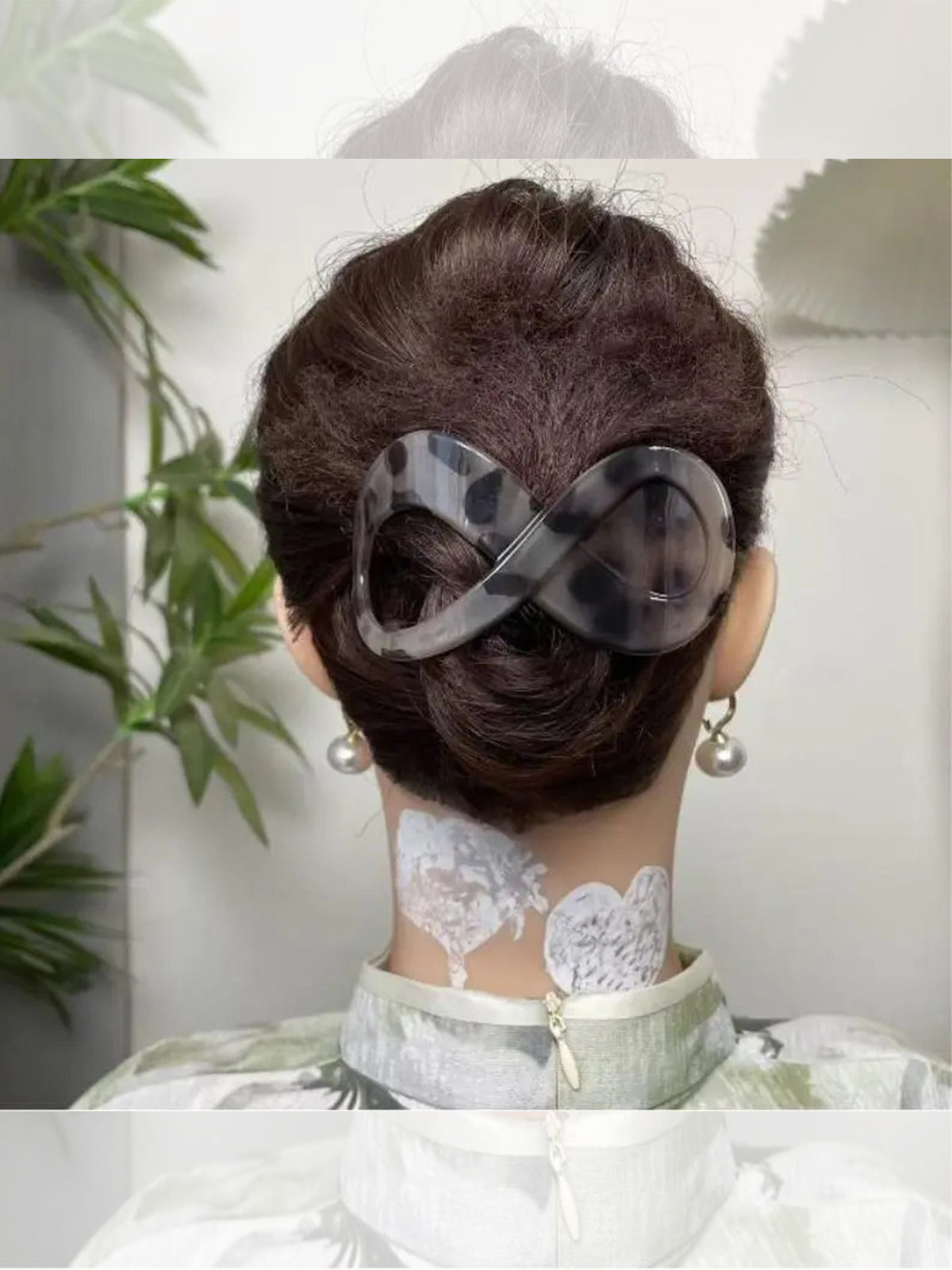 Large Updo Claw Hair Clip Headwear for Women, High-End 2026 New Style Duckbill Clip for the Back of the Head Without Insertion, Duckbill Clip Hair Clip