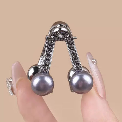 Short hair, awkward phase, half-bun, pearl small clip, high-end V-shaped hair clip at the back of the head, women's hair volume with little clip