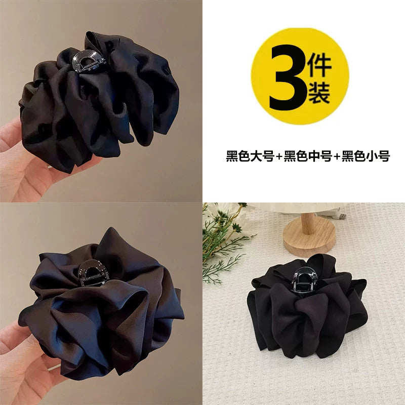 Black cloud bubble hair clip, small volume, sophisticated half-up, small claw clip, back hair updo, shark hair with hair styling flowers