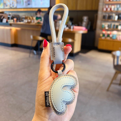 Creative PU leather 26 English letter keychain pendant simple couple car bag keychain pendant gift