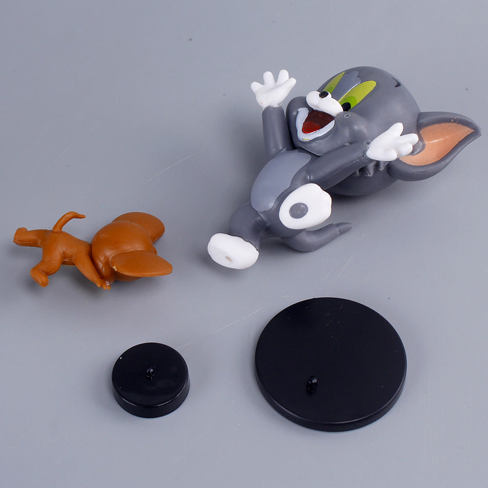 12 Tom Jerry Black Base Cute Cat and Mouse Good Friend Doll Figure Model Car Ornaments