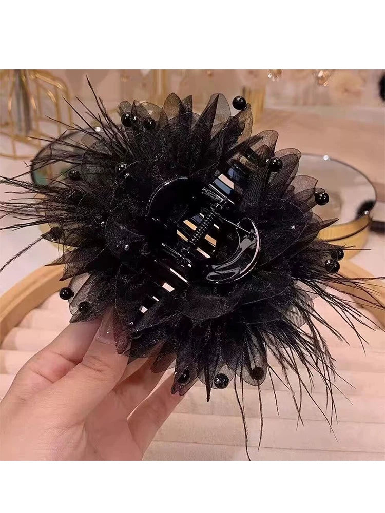 Elegant peony flower feather claw clip for women, sophisticated and fashionable 2026 new back hair clip, shark clip