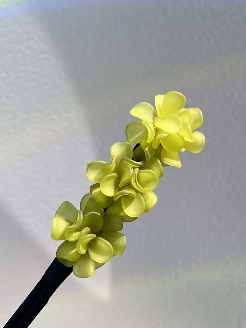 Floral hair wand bun updo tool, lazy minimalist flower bud headpiece, acrylic upgraded hydrangea hair accessory