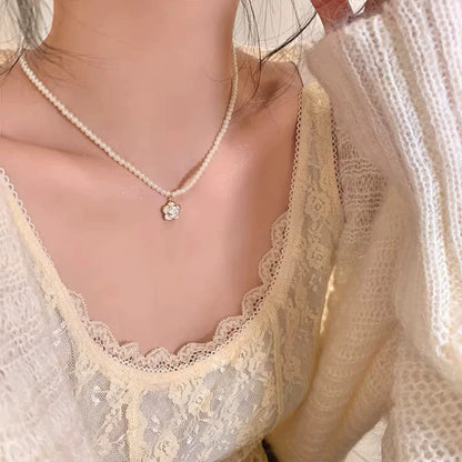 Korean INS style double-layer pearl starry sky necklace for women, sophisticated light luxury necklace, accessory choker collarbone chain