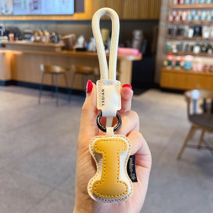 Creative PU leather 26 English letter keychain pendant simple couple car bag keychain pendant gift