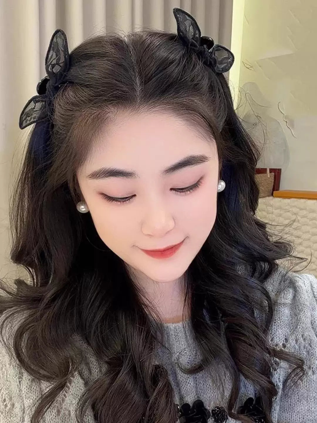Black lace bow small claw clip for women, high-end bang clip, side clip, forehead hair clip, 2026 new headwear