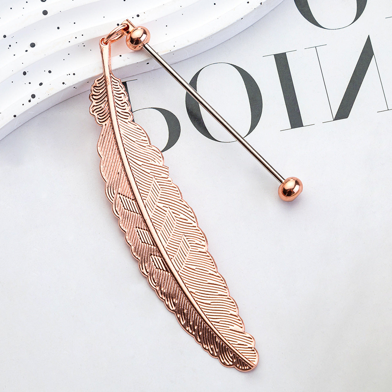 DIY Beaded Feather Bookmark - Primary School Graduation Anniversary Souvenir Metal Bookmark Children's Cute Bookcase Pendant