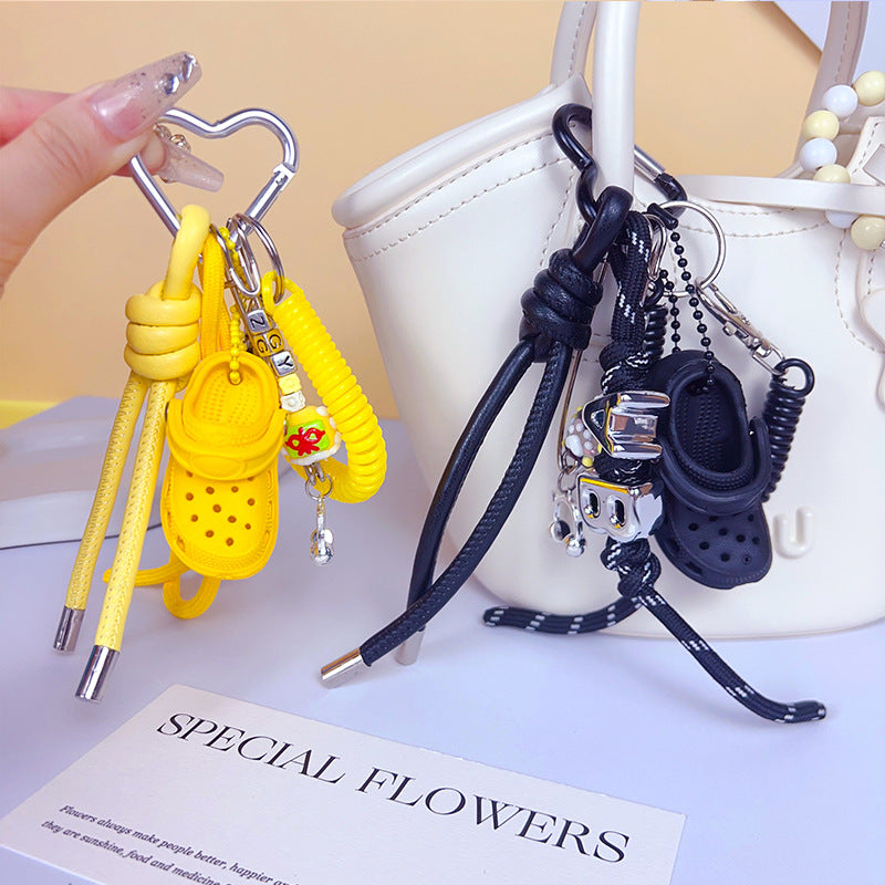 Creative handmade DIY hole shoes bracelet keychain couple miu tie bag pendant keychain small pendant accessories