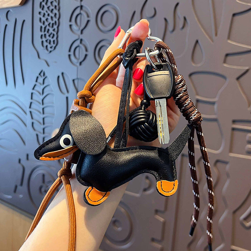 Creative simple miu PU leather dachshund puppy bracelet keychain bag pendant couple keychain pendant