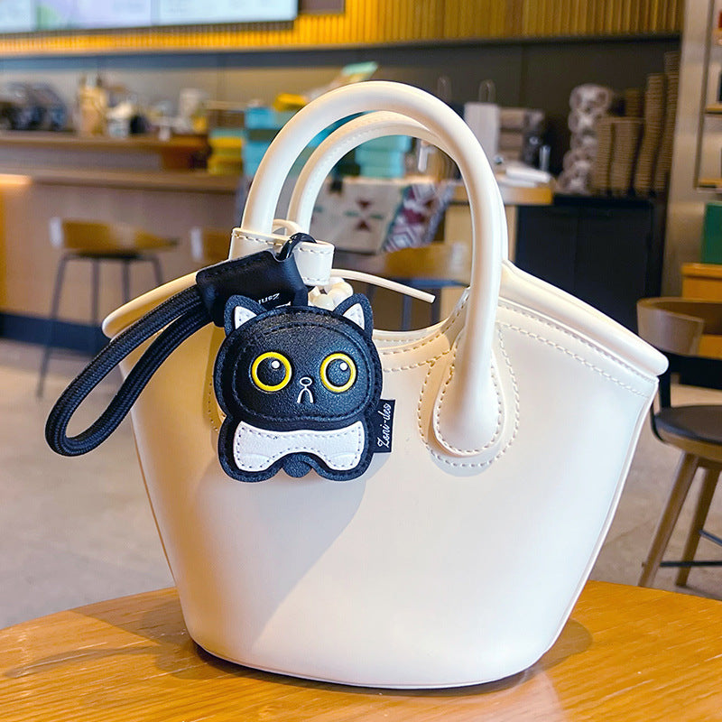 Creative PU Leather Cat Keychain Pendant Cute Couple Car Keychain School Bag Doll Small Pendant Wholesale