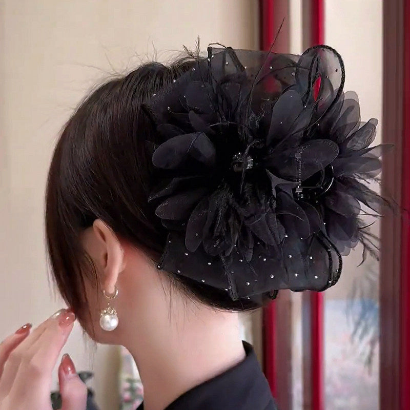 Black feather claw clip for women, high-end 2026 new style, large size ostrich feather shark clip, back of head updo hair clip