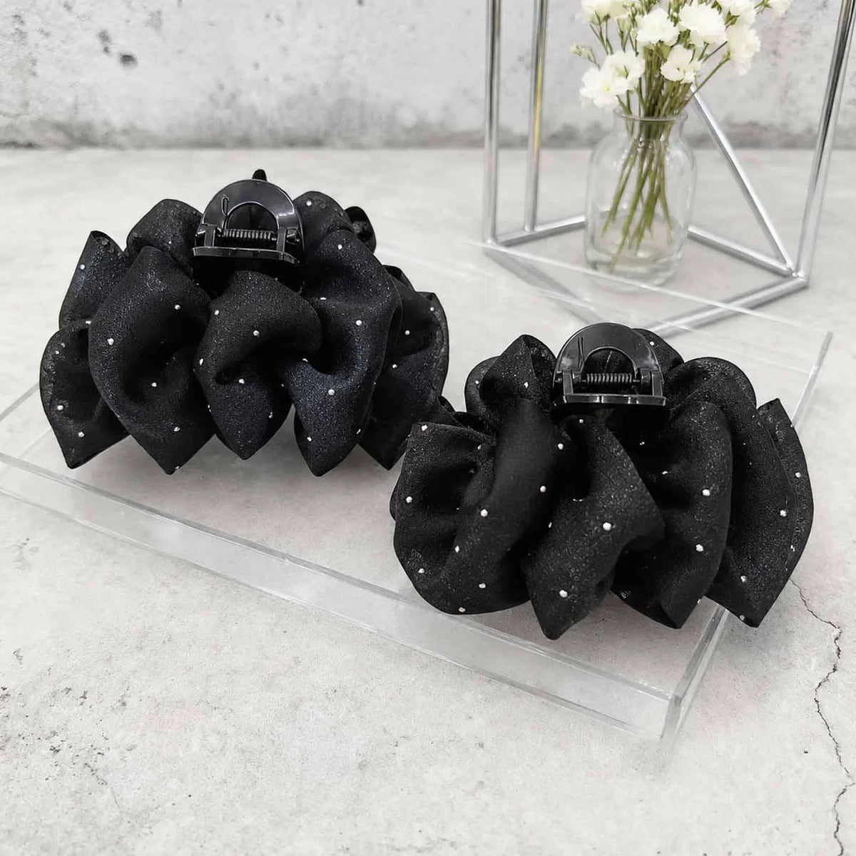 Elegant Korean mesh bubble hair clip for women, 2026 new updo, small hair volume, shark clip headpiece, small flower pattern