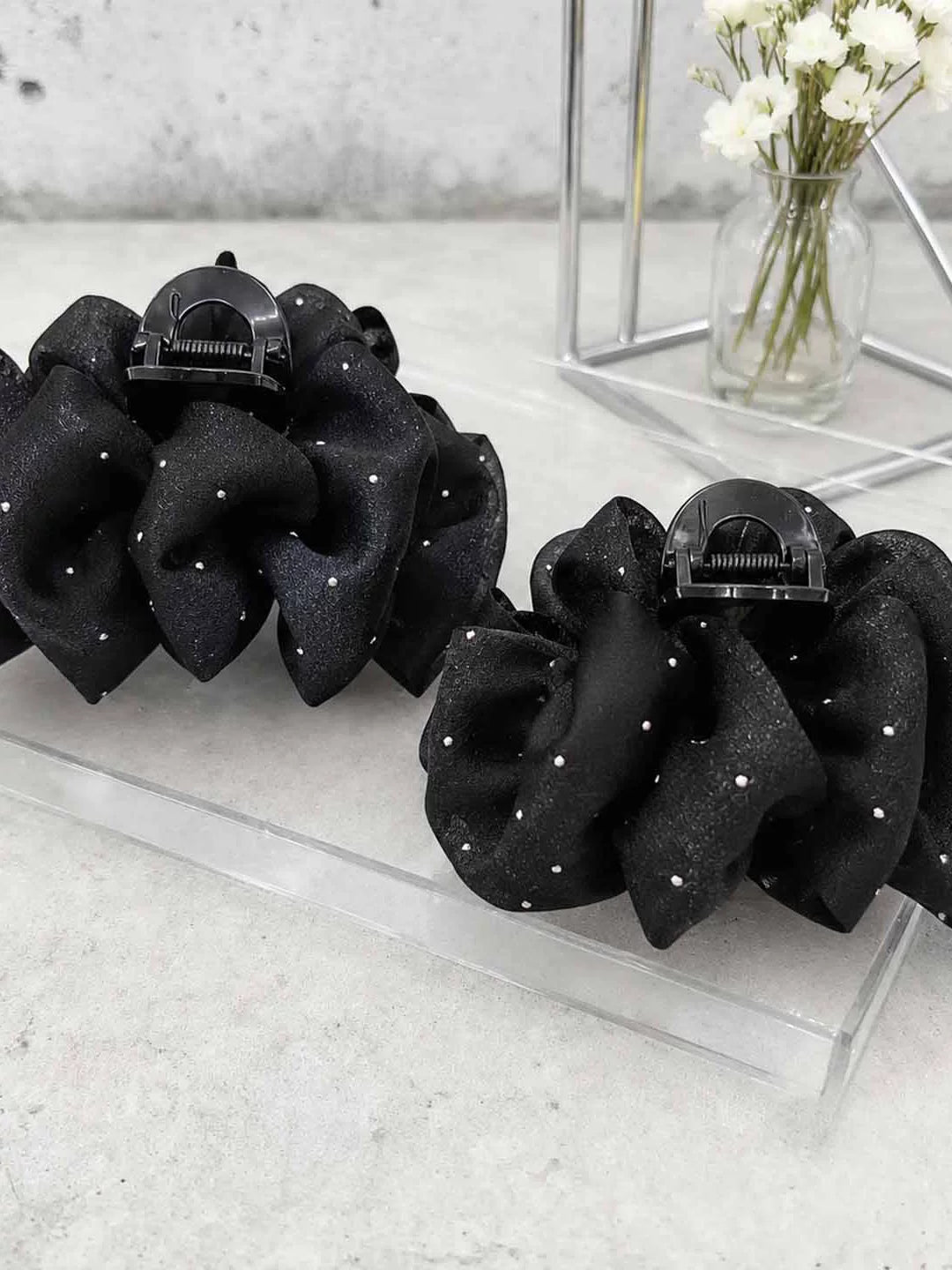 Elegant Korean mesh bubble hair clip for women, 2026 new updo, small hair volume, shark clip headpiece, small flower pattern
