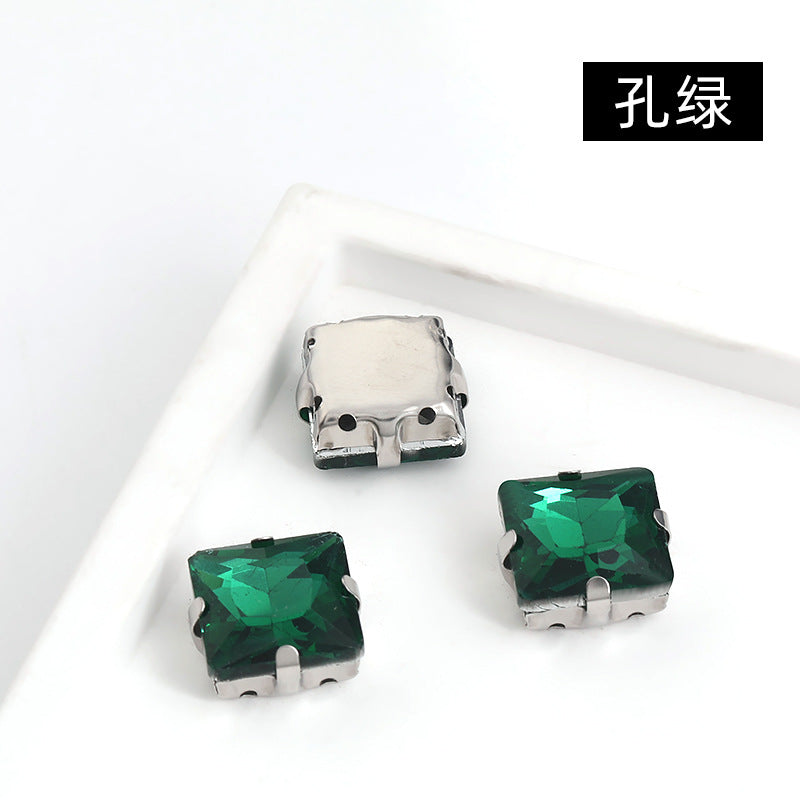 Square claw drill perforated hand sewing rhinestone wedding dress accessories handmade material accessories square claw drill