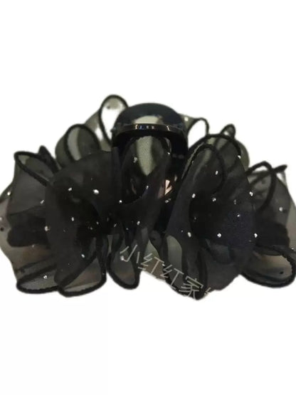 Elegant temperament, sophistication, gray pleated mesh bubble claw clip, medium size, little hair volume, hair clip, shark clip at the back of the head