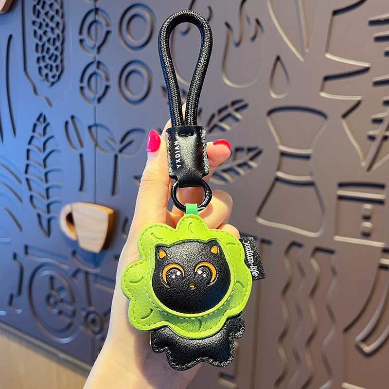 Creative PU leather capybara keychain doll pendant cute car key chain school bag pendant small gift