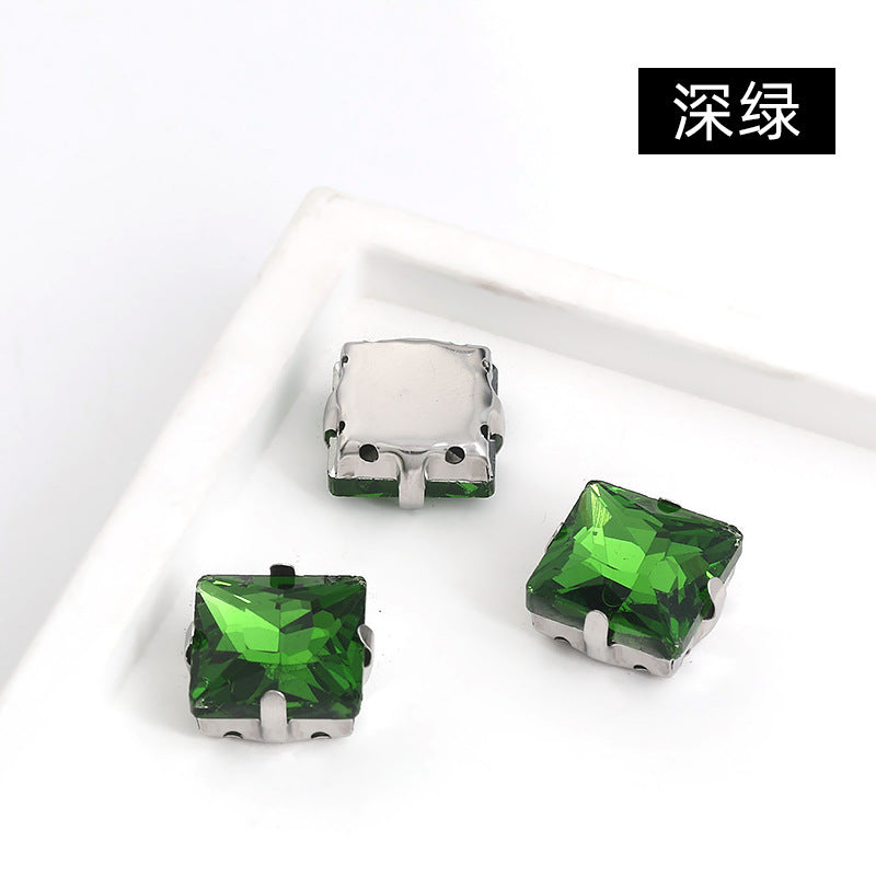 Square claw drill perforated hand sewing rhinestone wedding dress accessories handmade material accessories square claw drill